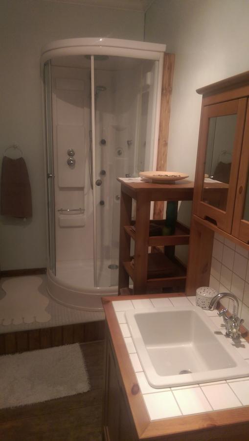 Bed and Breakfast Vingt Grand Rue à Champagne-Mouton Chambre photo